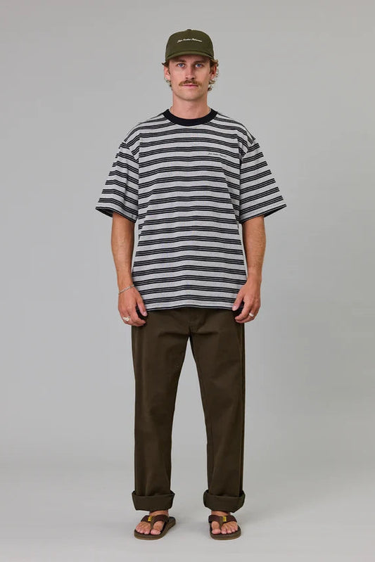 Script Heavy Shore Tee Stripe