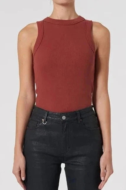 Jonesy Singlet - Deep Rust