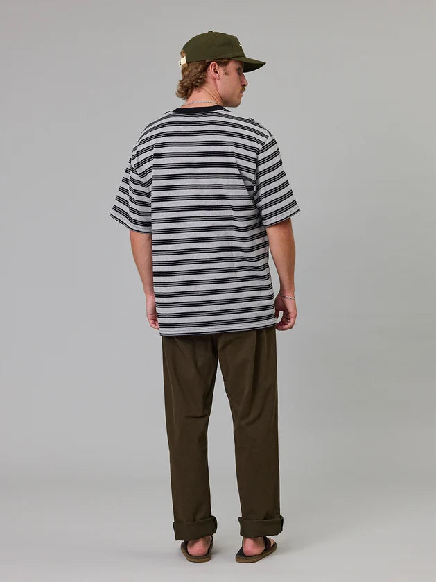Script Heavy Shore Tee Stripe