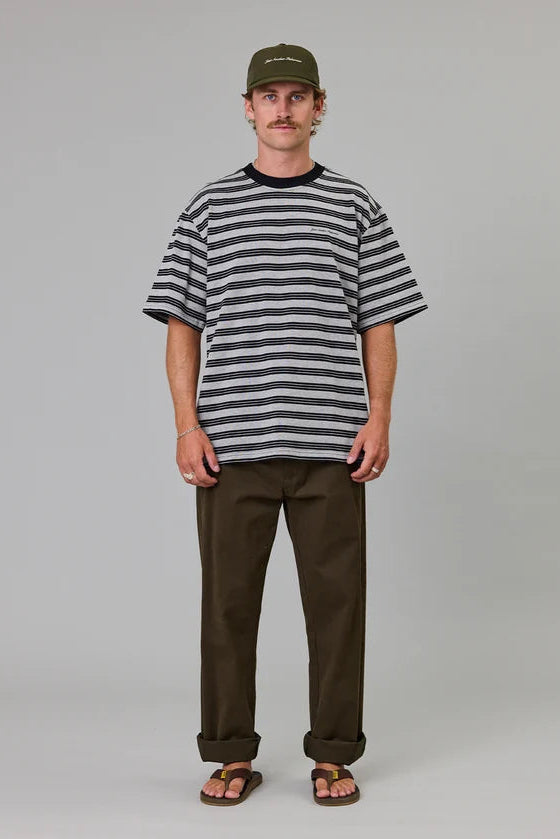 Script Heavy Shore Tee Stripe