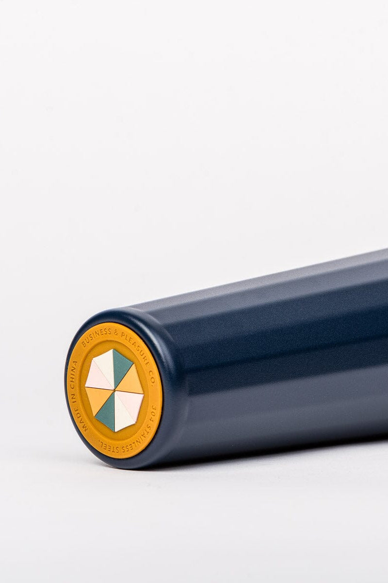 Hemingway Drinkware Flask 25oz