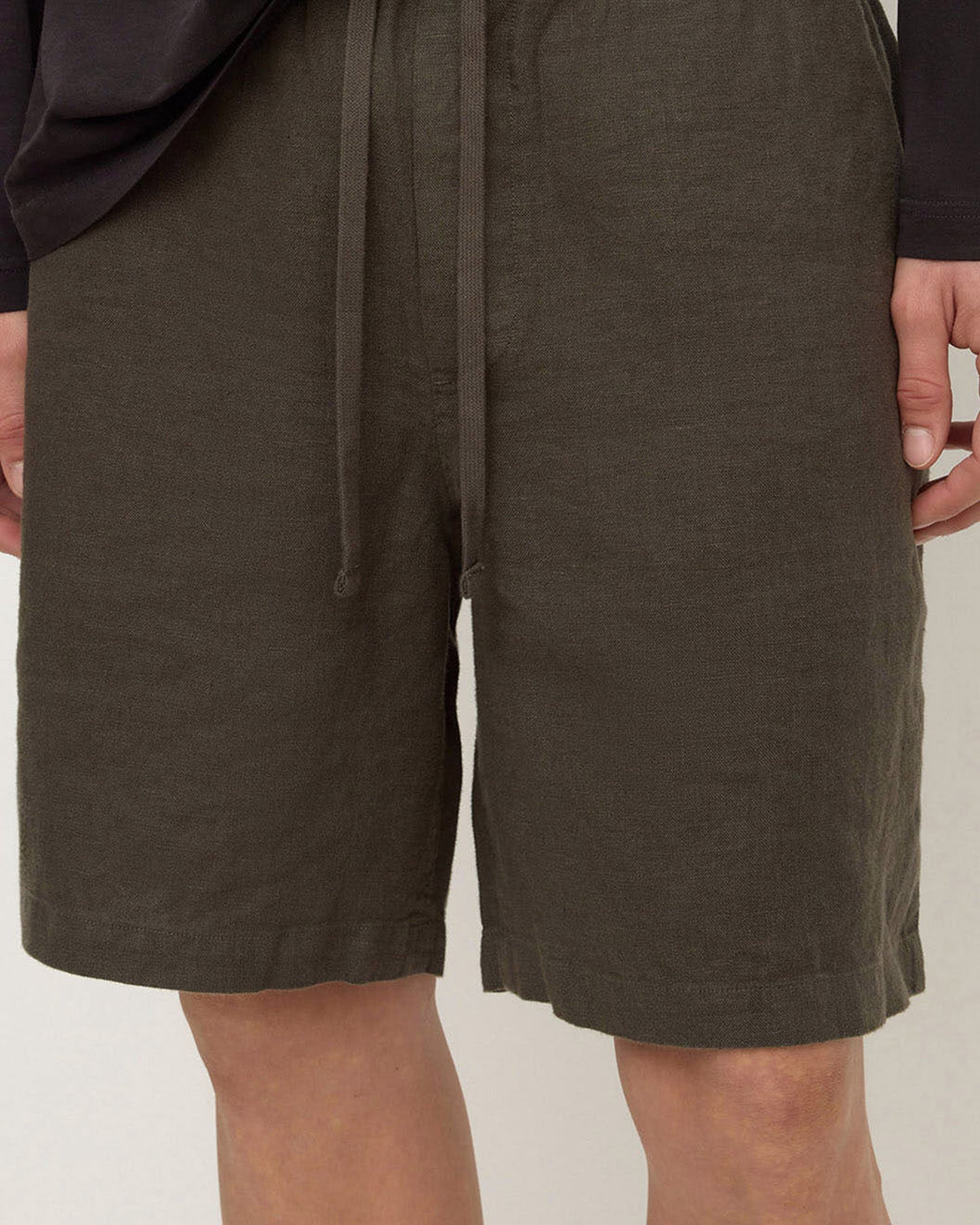 Finley Linen Short - Dark Military