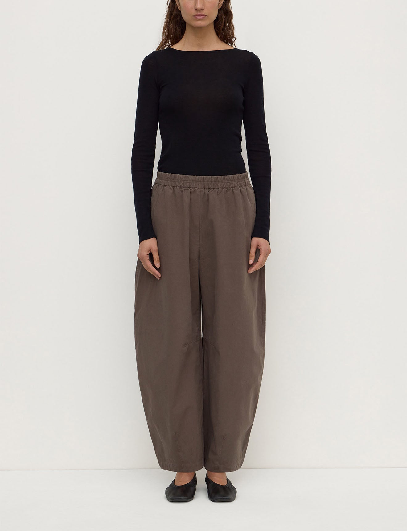 Lola Barrel Pant