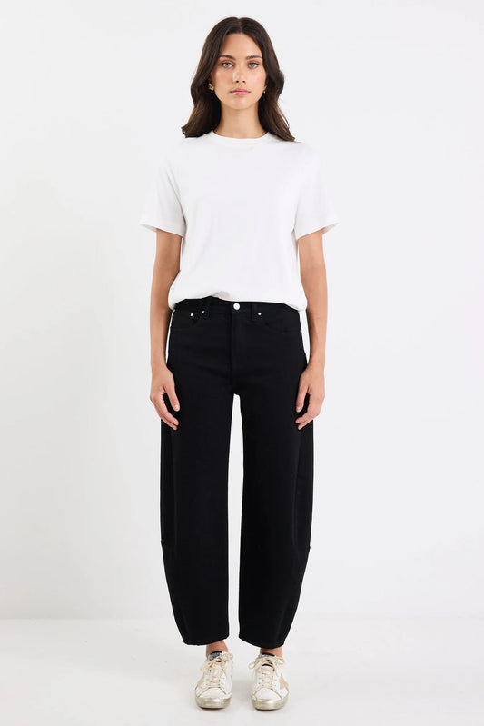 Graduate Jet Black Stretch Bar