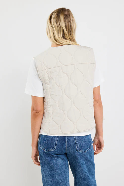 Touchstone Putty Lightweight Quilted Vest